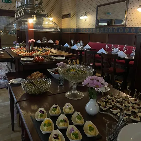 Krone Otel 3*