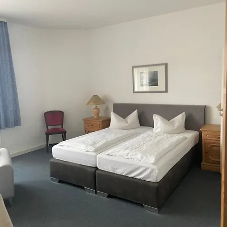 Otel Krone Arnstadt